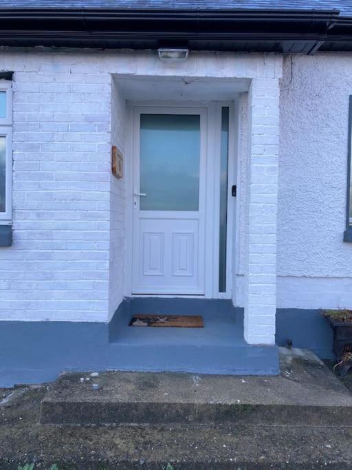 Private 3 Bedroom House Ideal For Family & Friends Holiday home *